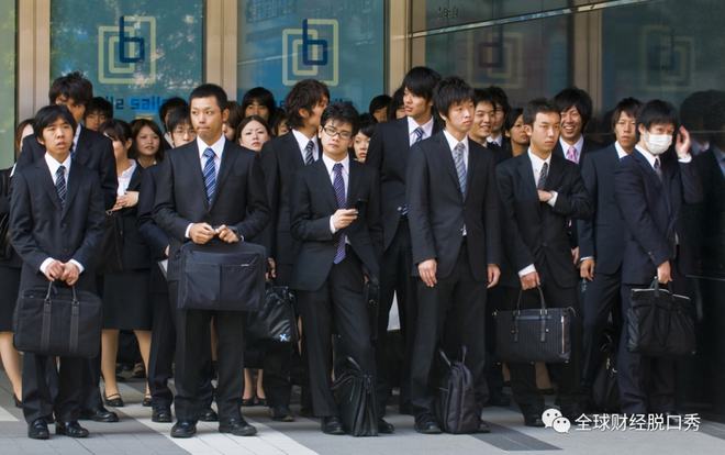 雷竞技RAYBET日本最大的营销骗局为了卖健身器材制造了每天一万步神话(图4)