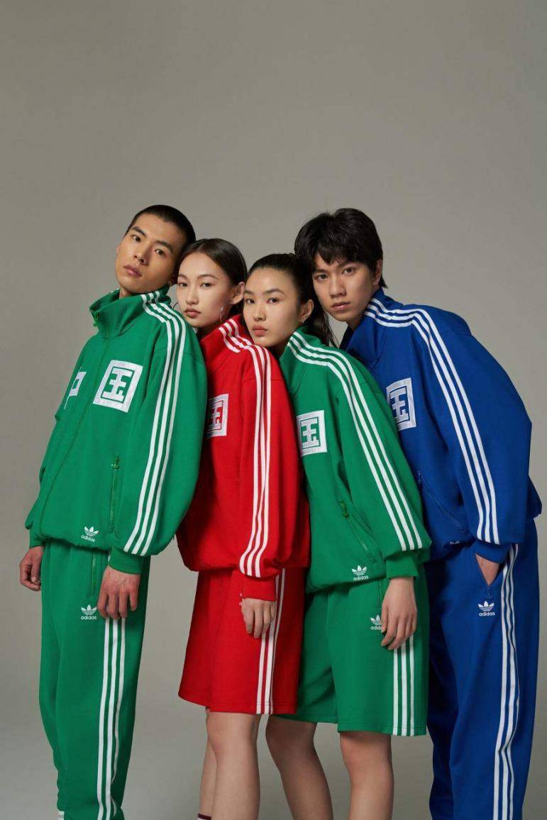 雷竞技RAYBET阿迪达斯 Originals 运动服系列经典三条纹Tracksuit(图1)