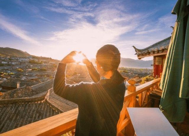 雷竞技RAYBET男性想要“保持年轻”坚持3个好习惯最后一种运动是关键(图4)