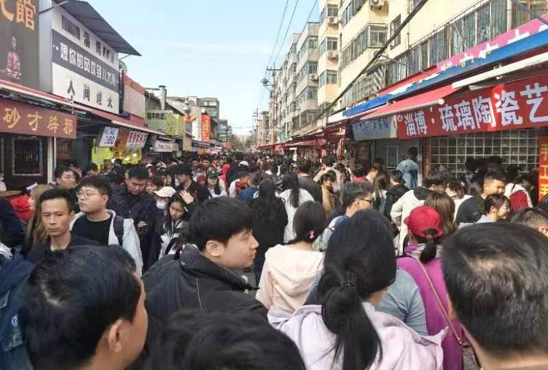 齐鲁早报今天各地将迎来返程高峰；山东泰山队1：0青岛海牛(图6)