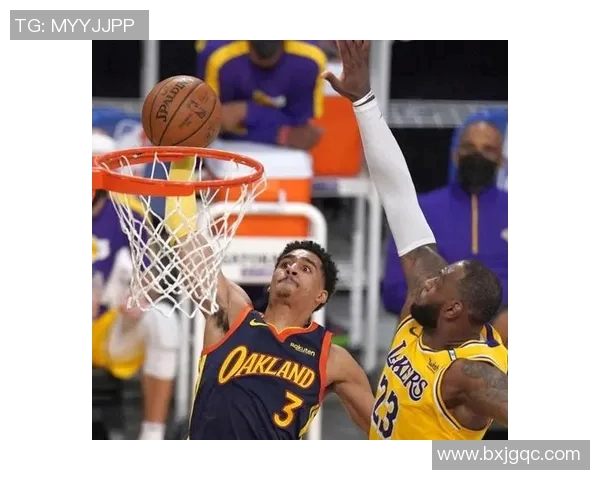 奇才与湖人对决分析:球队状态战术布局与关键球员表现全解析